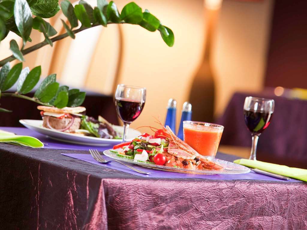 Hotel Ibis Provins Restaurant foto